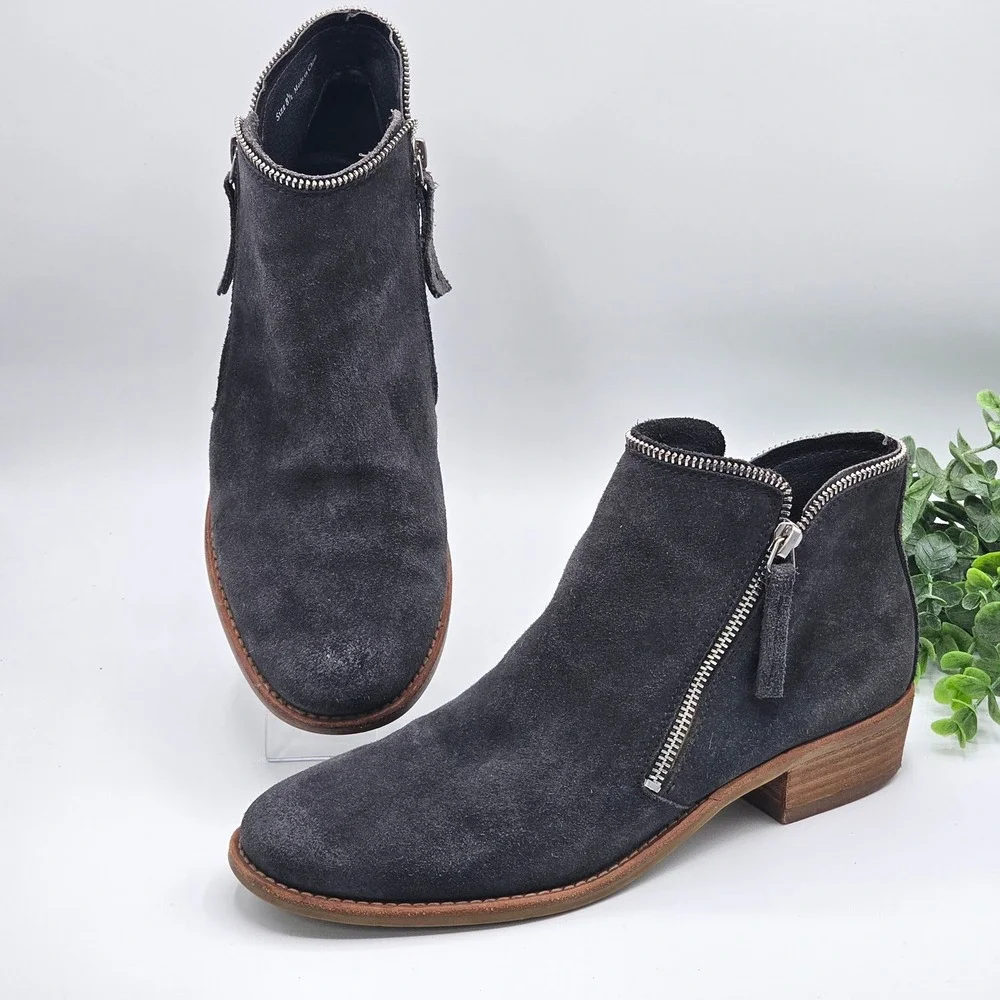 Dolce Vita Suede Ankle Boots Side Zip Booties Women's 8.5 Dark Gray Zip Detail